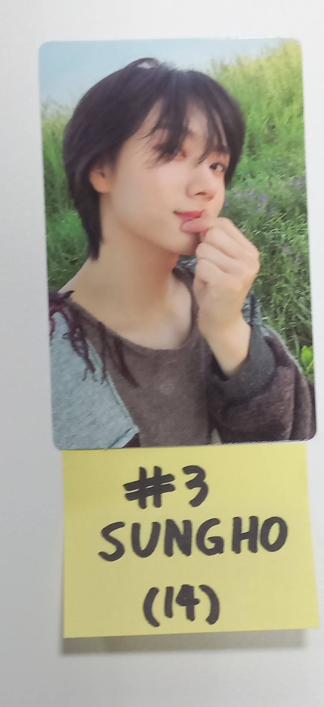 Boynextdoor  "WHY.." - Official Photocard [23.09.07] - HALLYUSUPERSTORE
