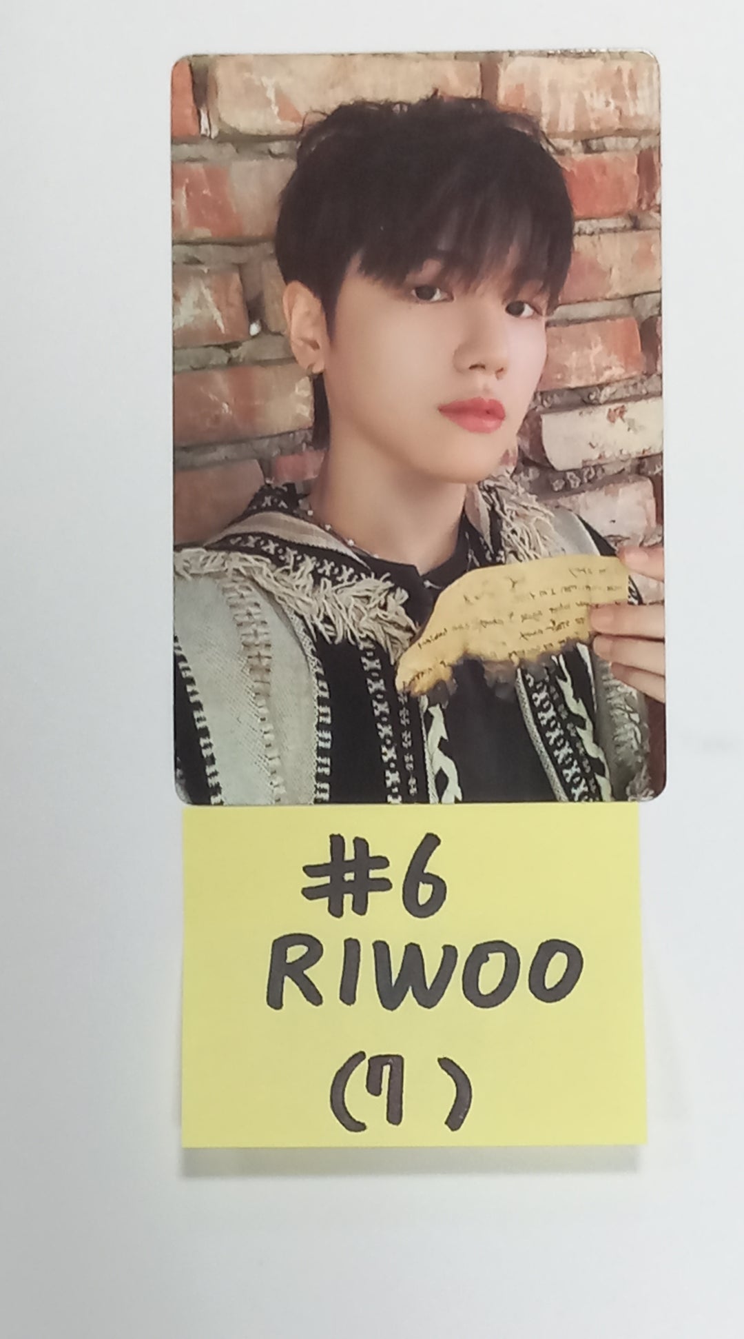 Boynextdoor  "WHY.." - Official Photocard [23.09.07] - HALLYUSUPERSTORE