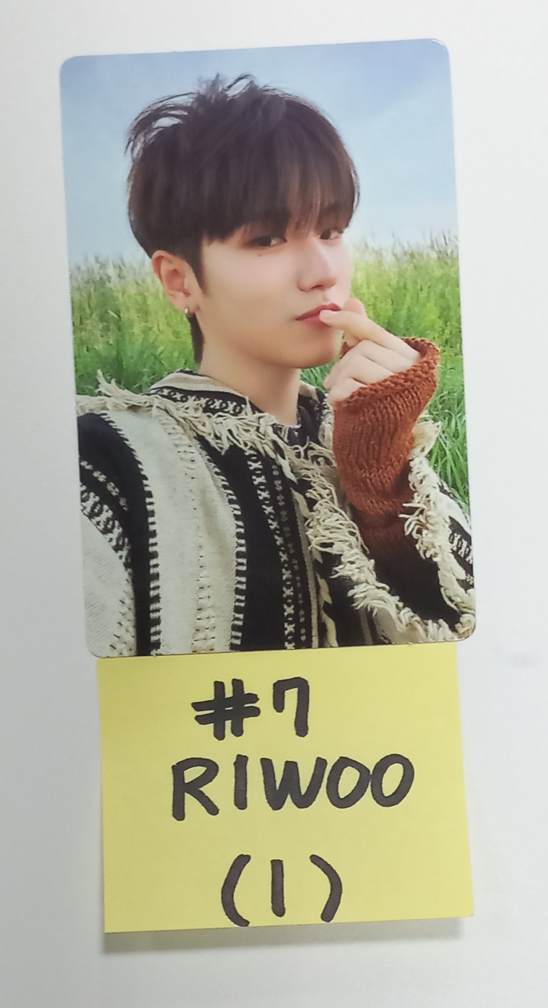 Boynextdoor  "WHY.." - Official Photocard [23.09.07] - HALLYUSUPERSTORE