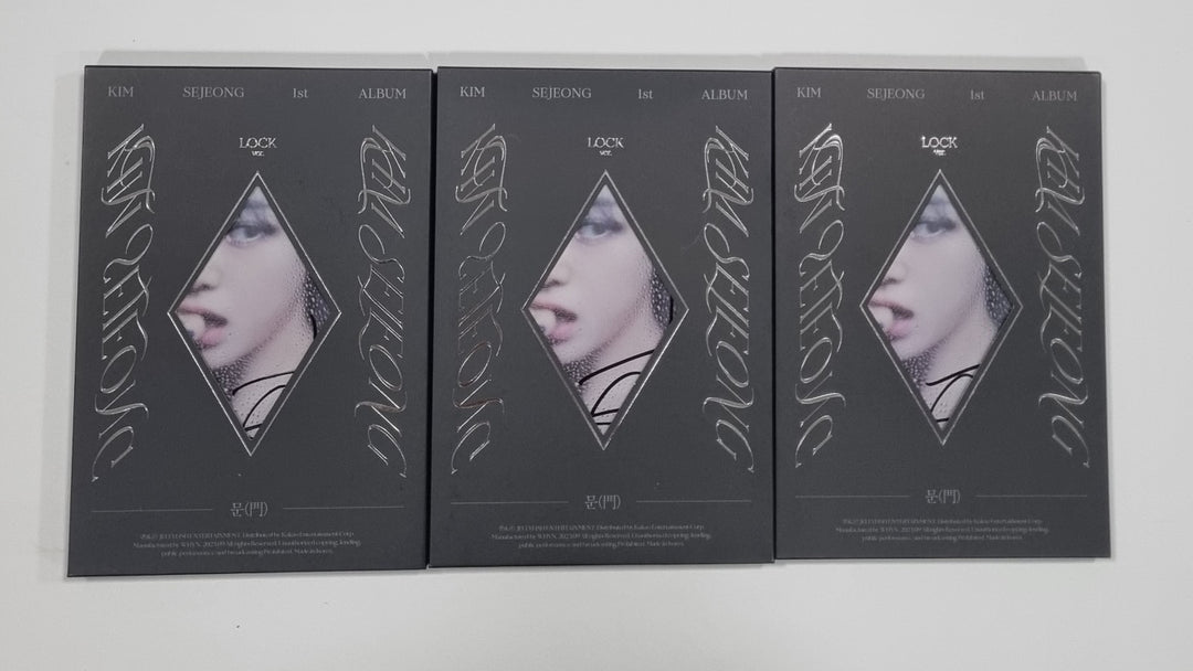 Kimsejeong "문(門)" - Hand Autographed(Signed) Promo Album [23.09.08] - HALLYUSUPERSTORE