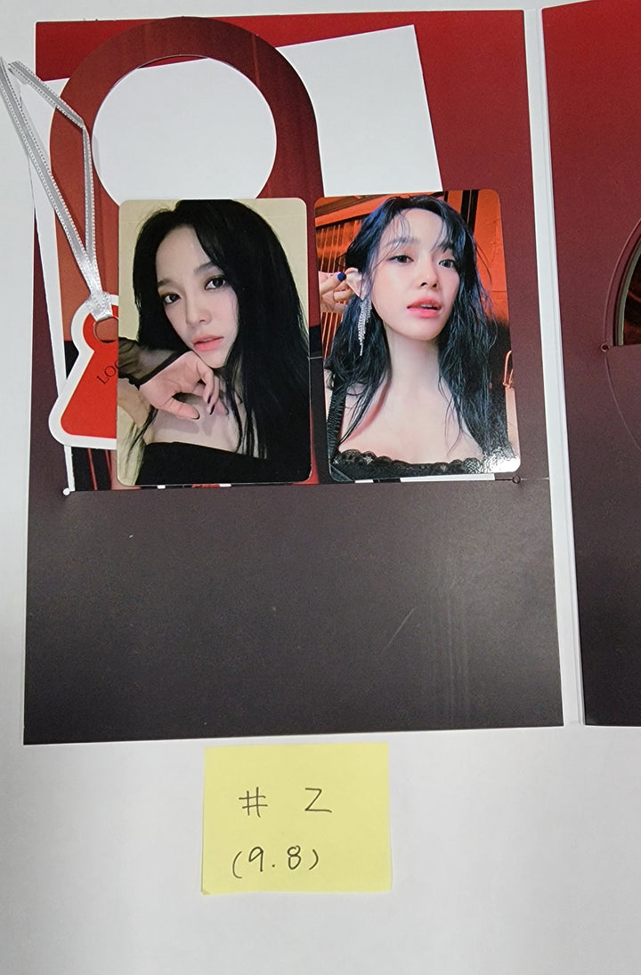 Kimsejeong "문(門)" - Hand Autographed(Signed) Promo Album [23.09.08] - HALLYUSUPERSTORE
