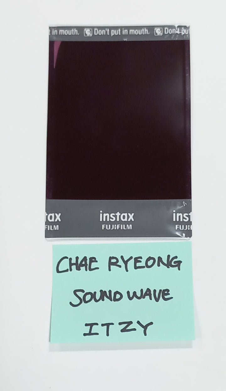 Chae Ryeong (Of ITZY) &
