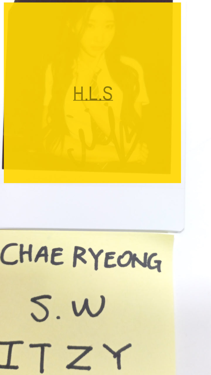 Chae Ryeong (Of ITZY) &