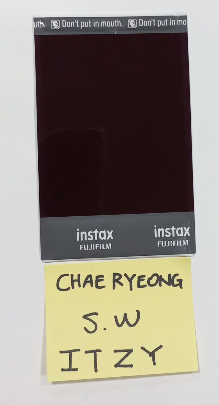 Chae Ryeong (Of ITZY) &