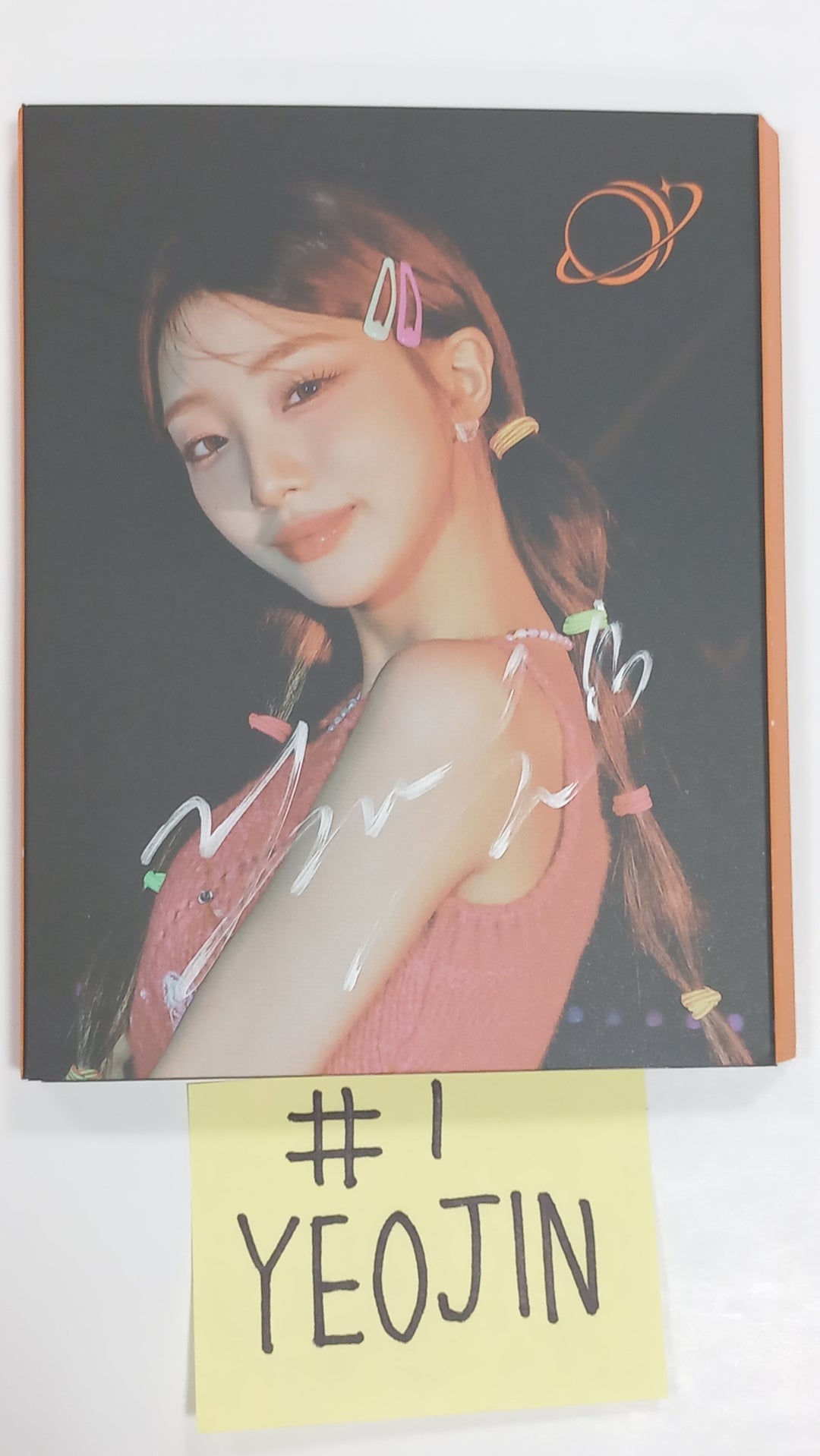 Loossemble "Loossemble" - Hand Autographed(Signed) album [EVER MUSIC ALBUM Ver.] [23.09.19] - HALLYUSUPERSTORE