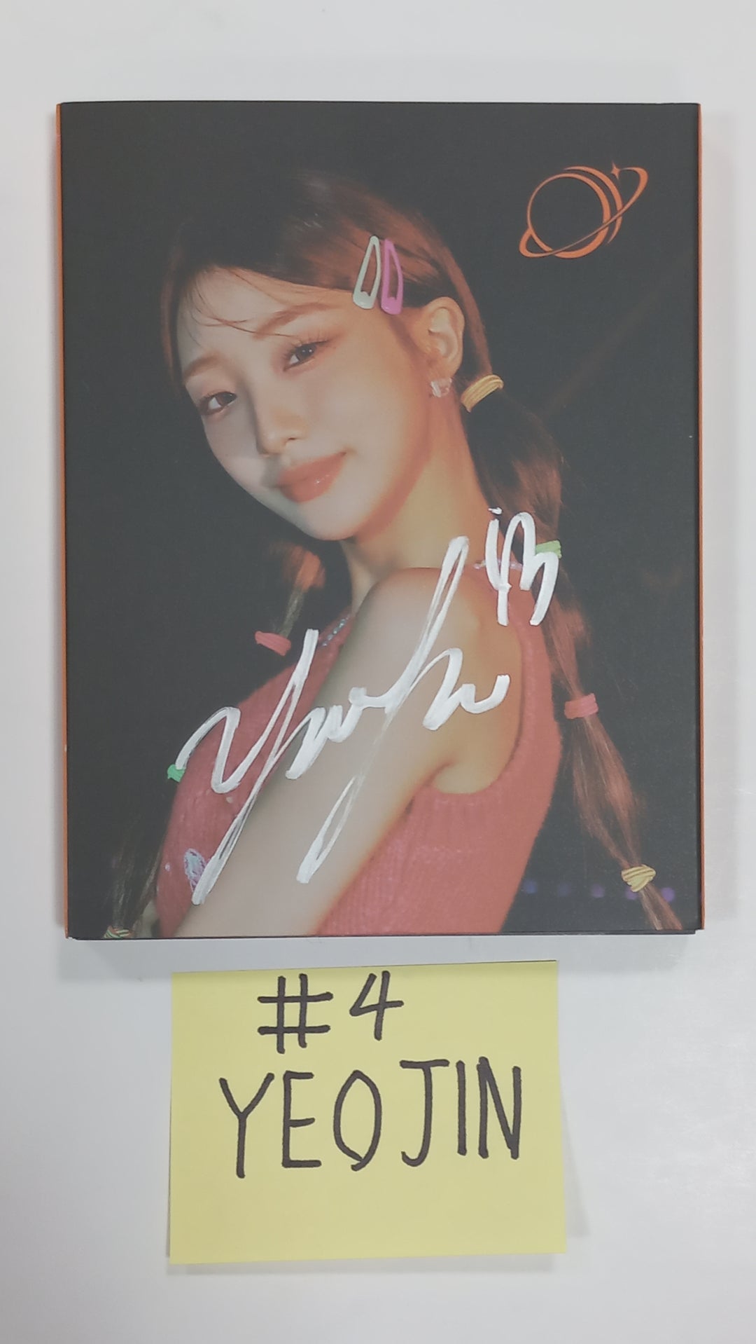 Loossemble "Loossemble" - Hand Autographed(Signed) album [EVER MUSIC ALBUM Ver.] [23.09.19] - HALLYUSUPERSTORE