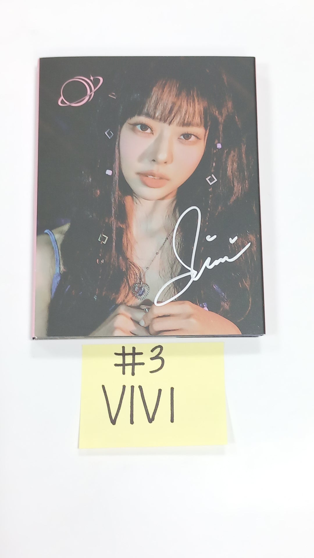Loossemble "Loossemble" - Hand Autographed(Signed) album [EVER MUSIC ALBUM Ver.] [23.09.19] - HALLYUSUPERSTORE