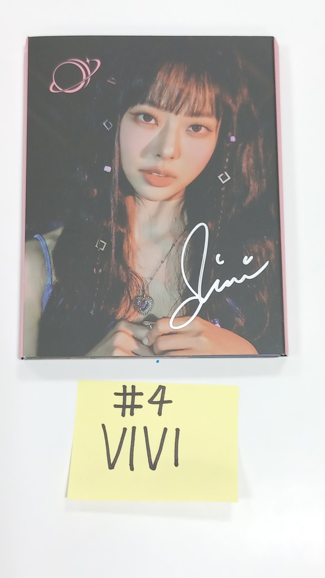 Loossemble "Loossemble" - Hand Autographed(Signed) album [EVER MUSIC ALBUM Ver.] [23.09.19] - HALLYUSUPERSTORE