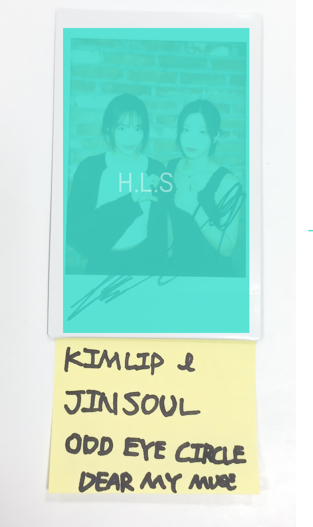 Kimlip & Jinsoul (Of ODD EYE CIRCLE) "Version Up"- Hand Autographed(Signed) Polaroid [23.09.19] - HALLYUSUPERSTORE