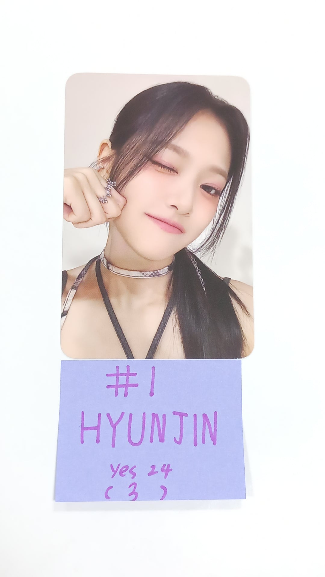Loossemble "Loossemble" - Yes24 Pre-Order Benefit Photocard [23.09.19] - HALLYUSUPERSTORE