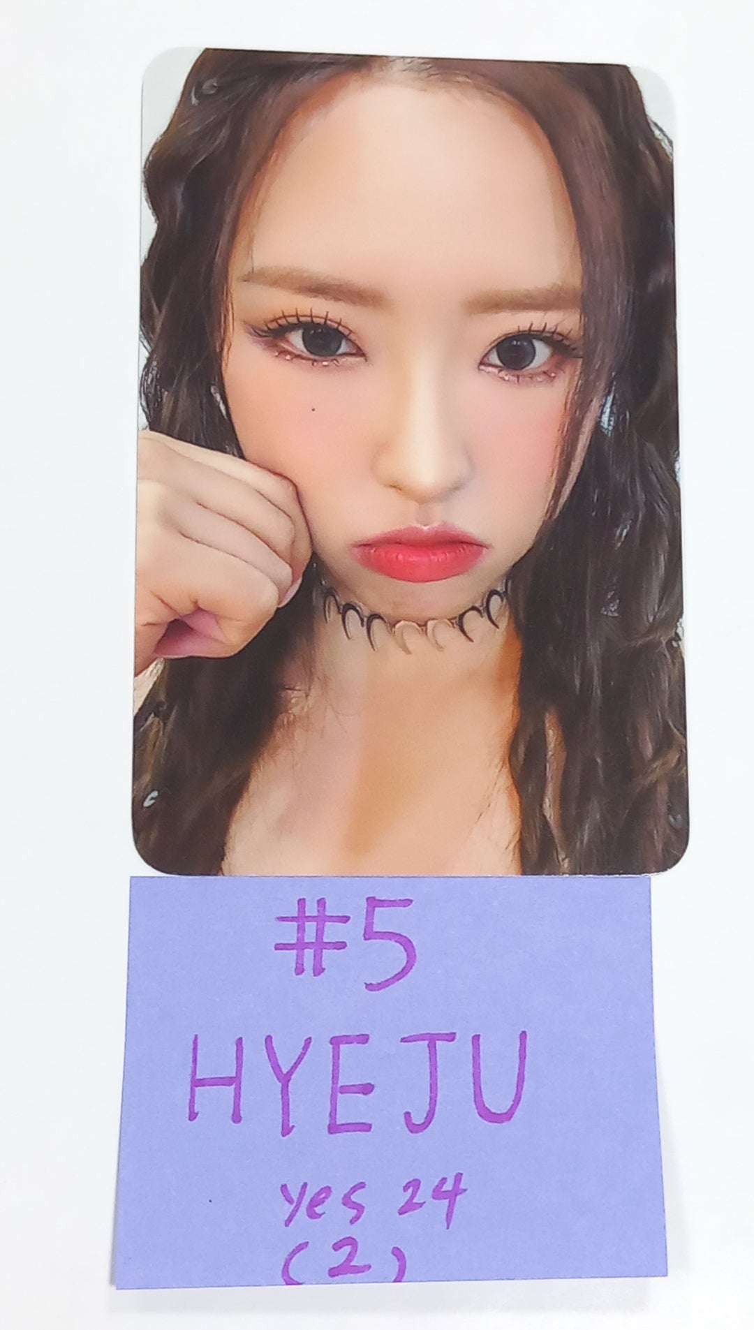 Loossemble "Loossemble" - Yes24 Pre-Order Benefit Photocard [23.09.19] - HALLYUSUPERSTORE
