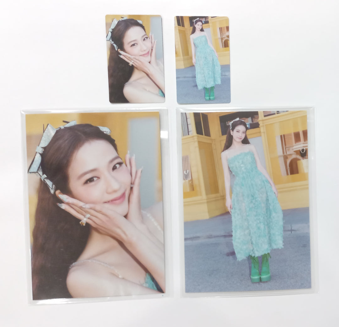 JISOO (Of Black Pink) "ME" - Weverse Shop Pre-Order Benefit Photocard, Book Prop [Photo Book Special Edition] [23.09.20] - HALLYUSUPERSTORE
