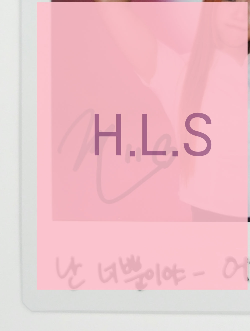 JEEWON (Of Cignature) "Us in the Summer" - Hand Autographed(Signed+Message) 8.5 x 7.2 (cm) Polaroid [23.09.22] - HALLYUSUPERSTORE