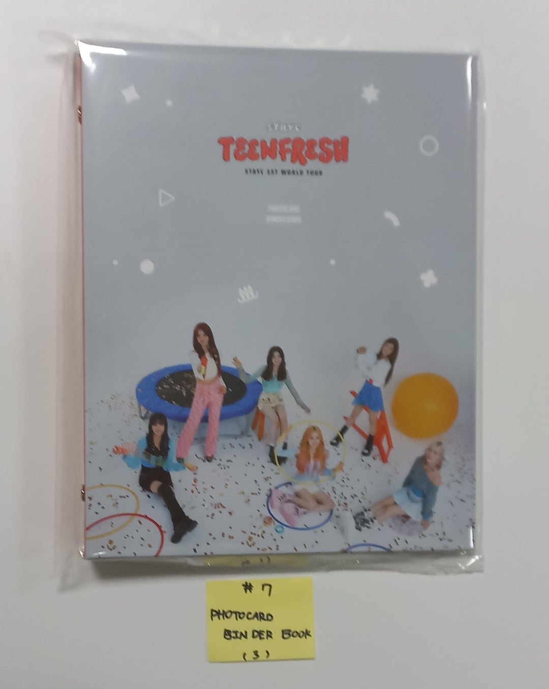 STAYC "TEENFRESH" 1st World Tour - Official MD [Photo Slogan, ID Photo Holder Set, Mini Poster Set, Teenefresh Perfume, Binder Book, T-shirt, Jacket, Pouch,  Keyring] [23.09.23] - HALLYUSUPERSTORE