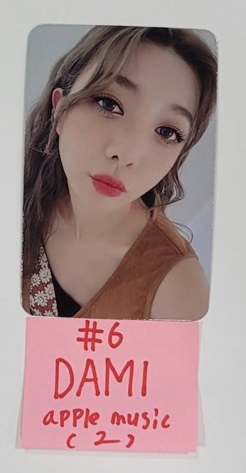 Dreamcatcher "DREAMQUEST" Photobook - Apple Music Pre-Order Benefit Photocard [23.09.25] - HALLYUSUPERSTORE