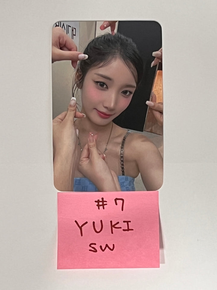 PURPLE KISS "FESTA" - Soundwave Fansign Event Photocard Round 3 [23.09.25] - HALLYUSUPERSTORE