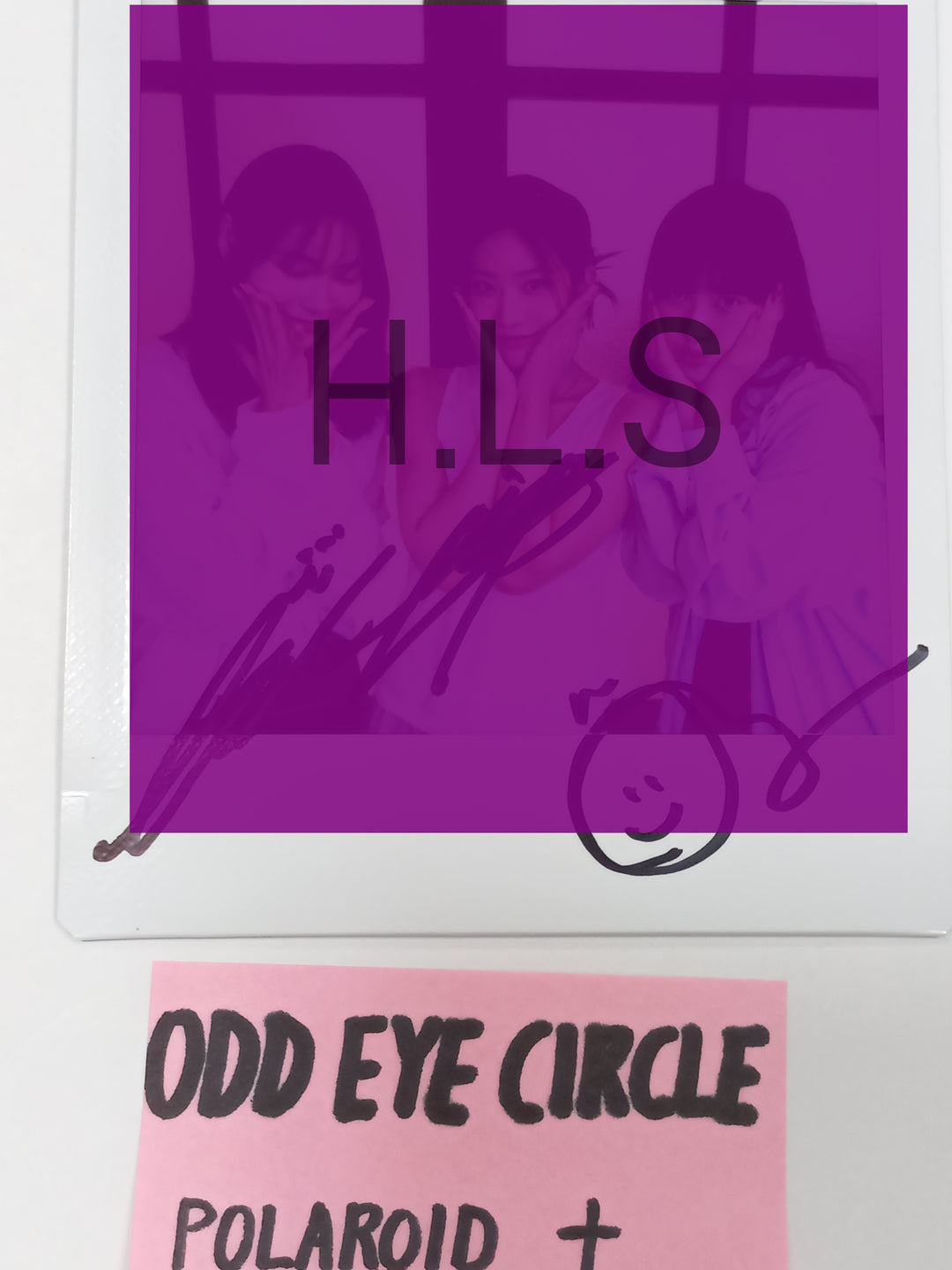 ODD EYE CIRCLE "Version Up"- Hand Autographed(Signed) Polaroid + Print Photo [23.09.25] - HALLYUSUPERSTORE