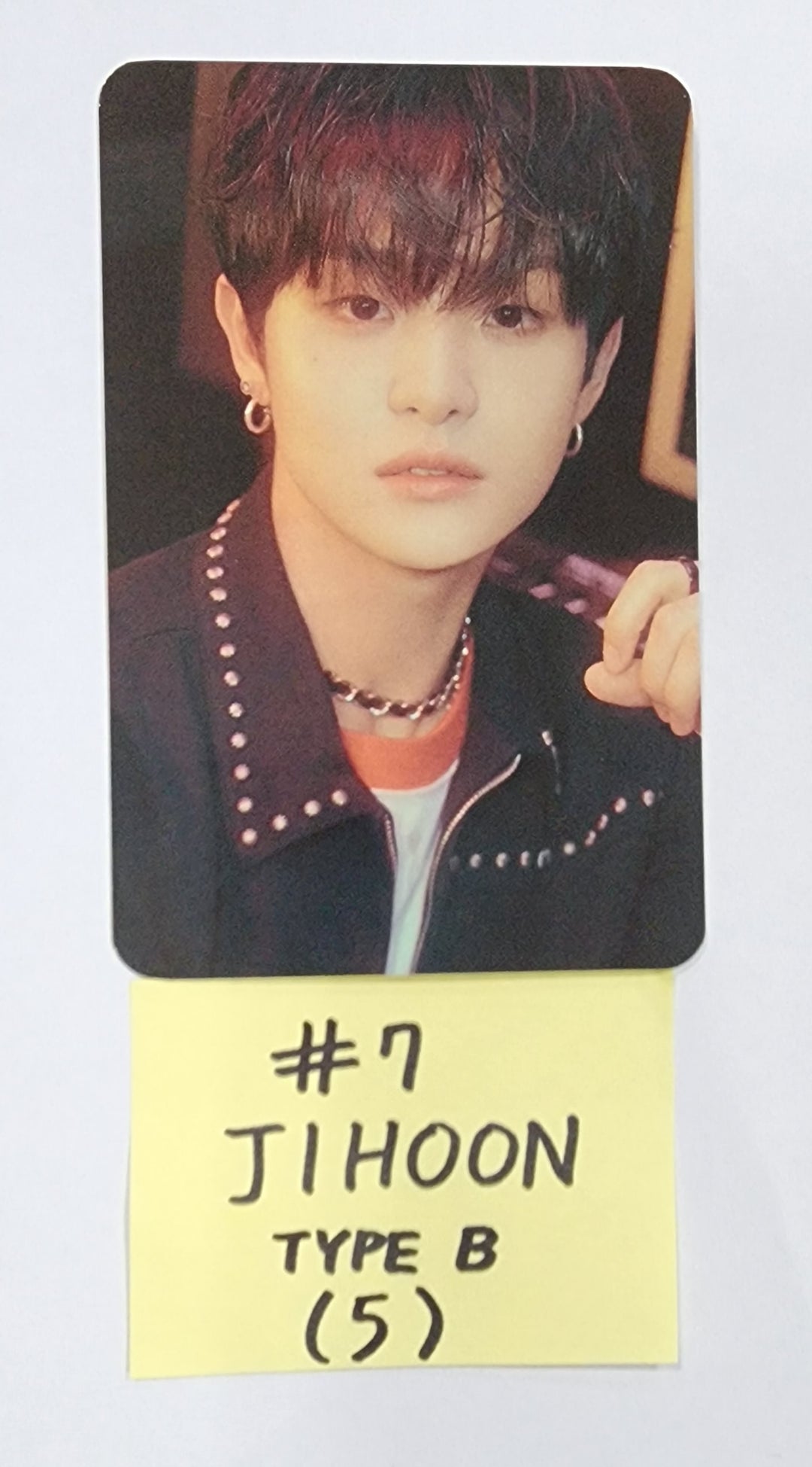 Treasure - "3rd Anniversary Magazine" - Official Trading Photocard [23.09.25] - HALLYUSUPERSTORE