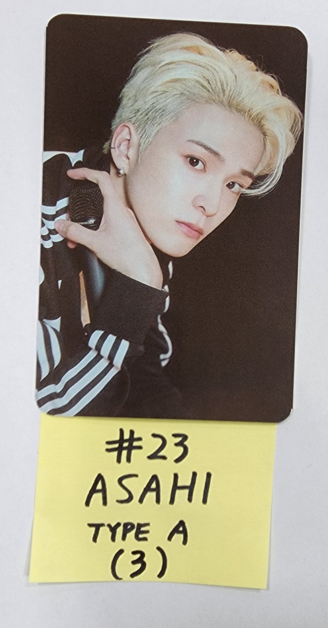 Treasure - "3rd Anniversary Magazine" - Official Trading Photocard [23.09.25] - HALLYUSUPERSTORE