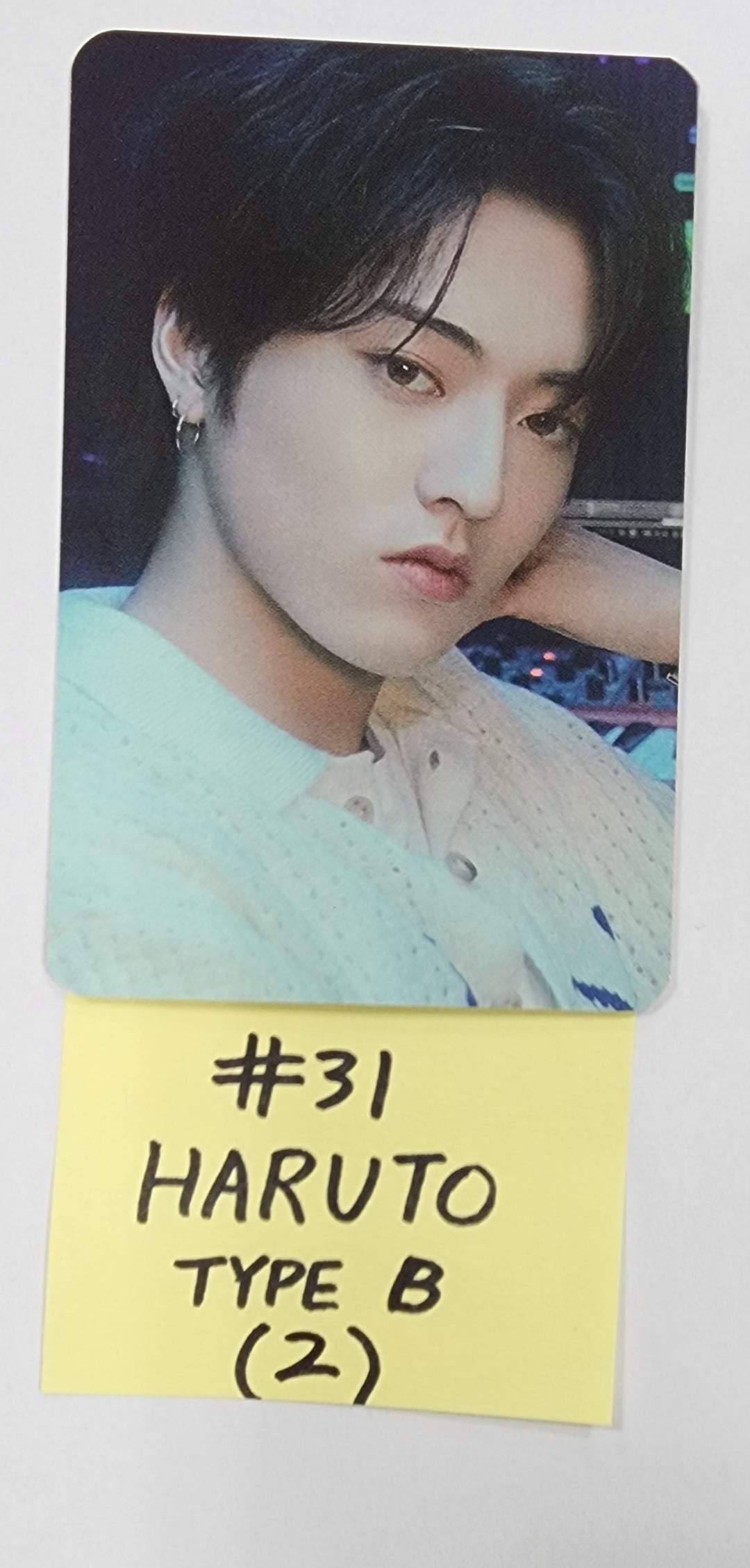 Treasure - "3rd Anniversary Magazine" - Official Trading Photocard [23.09.25] - HALLYUSUPERSTORE