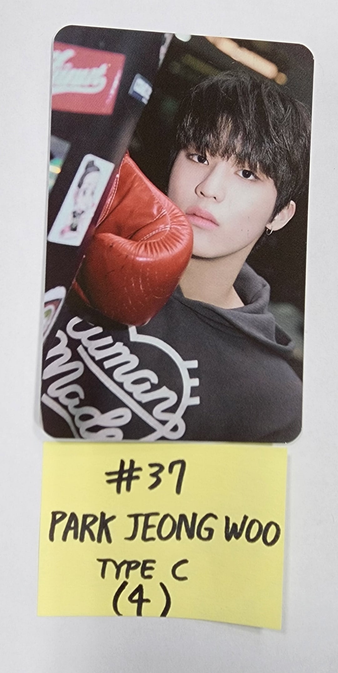 Treasure - "3rd Anniversary Magazine" - Official Trading Photocard [23.09.25] - HALLYUSUPERSTORE