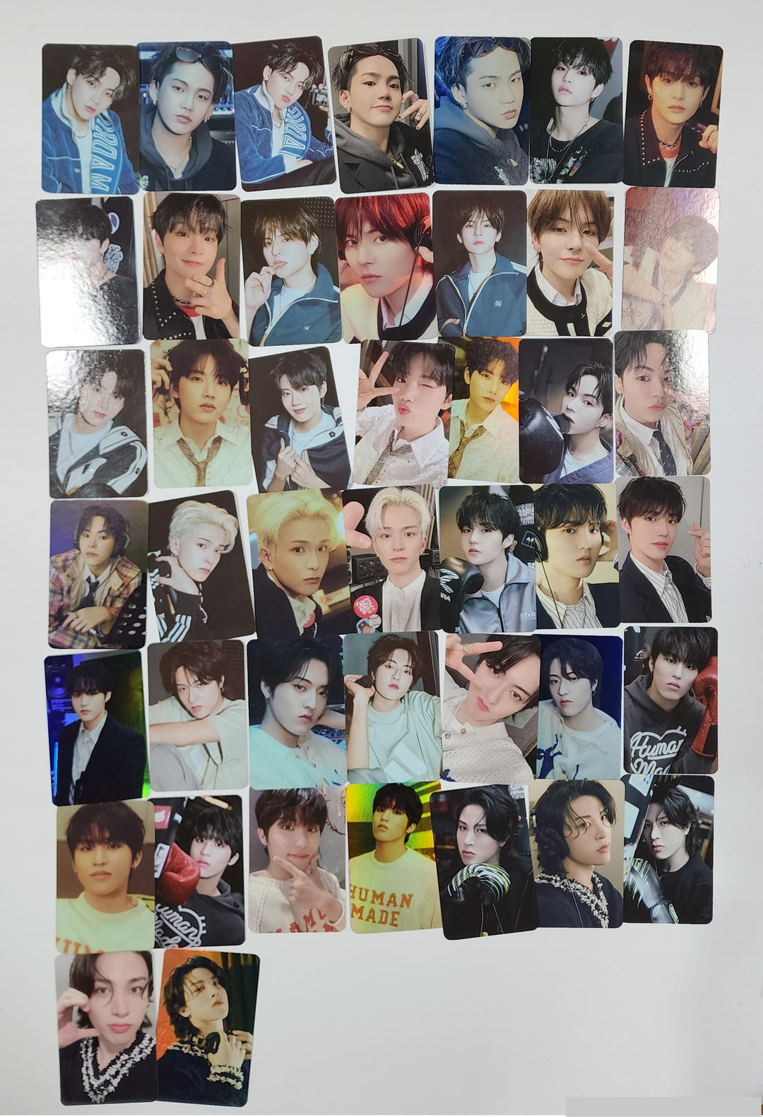 Treasure - "3rd Anniversary Magazine" - Official Trading Photocard [23.09.25] - HALLYUSUPERSTORE