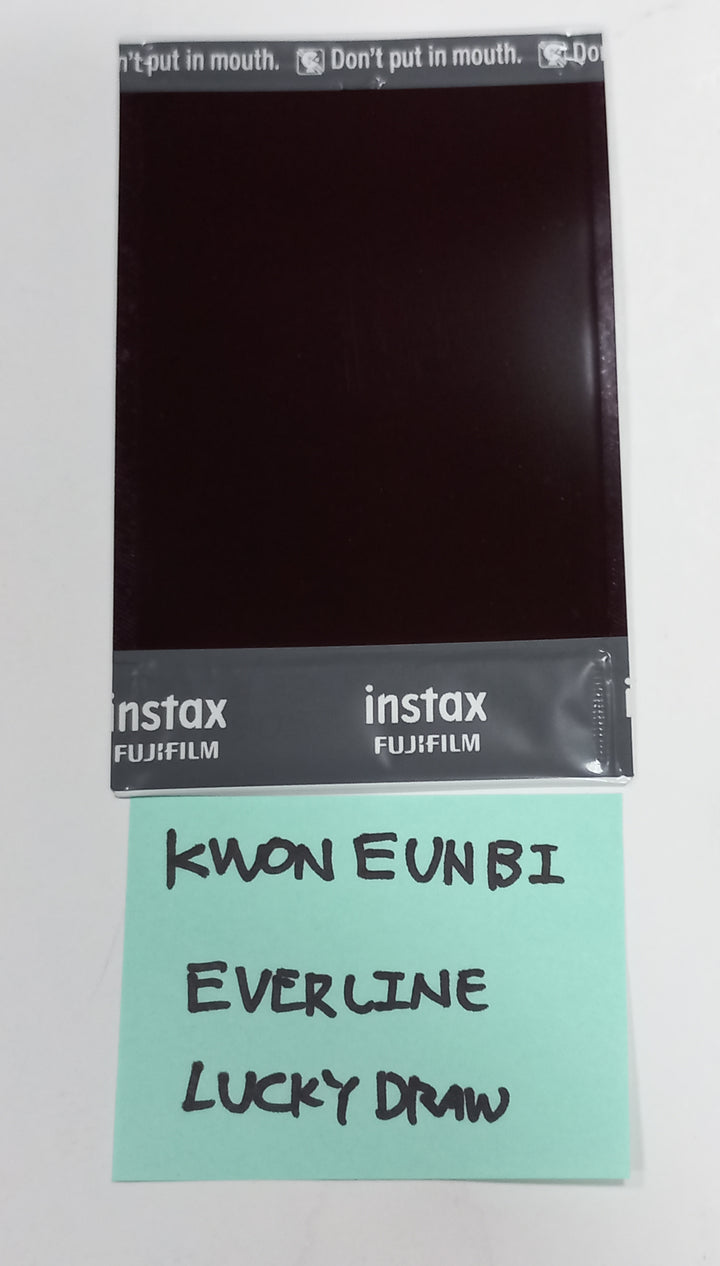Kwon Eunbi 1st single "The Flash" - Hand Autographed(Signed) Polaroid [23.09.26] - HALLYUSUPERSTORE