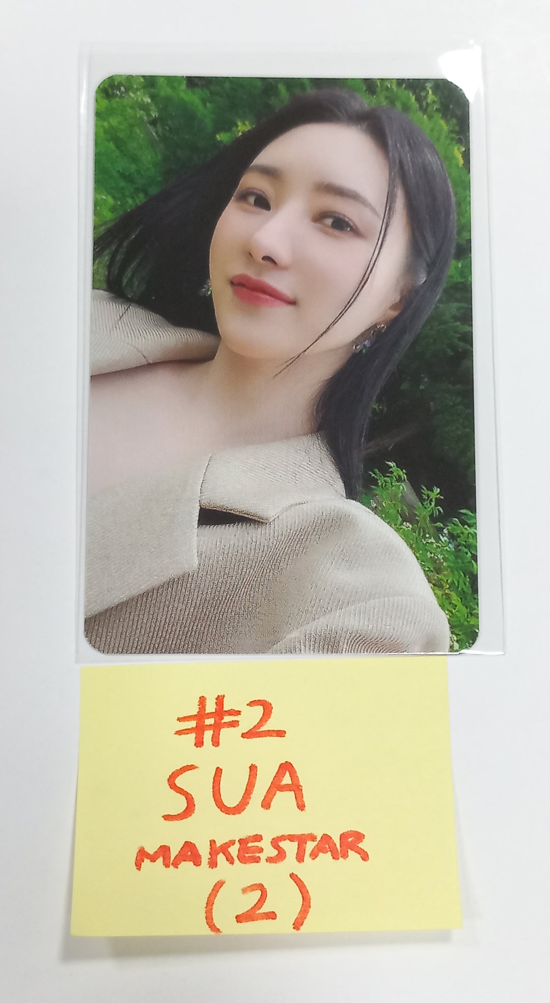Dreamcatcher "DREAMQUEST" Photobook - Makestar Pre-Order Benefit Photocard [23.09.26] - HALLYUSUPERSTORE