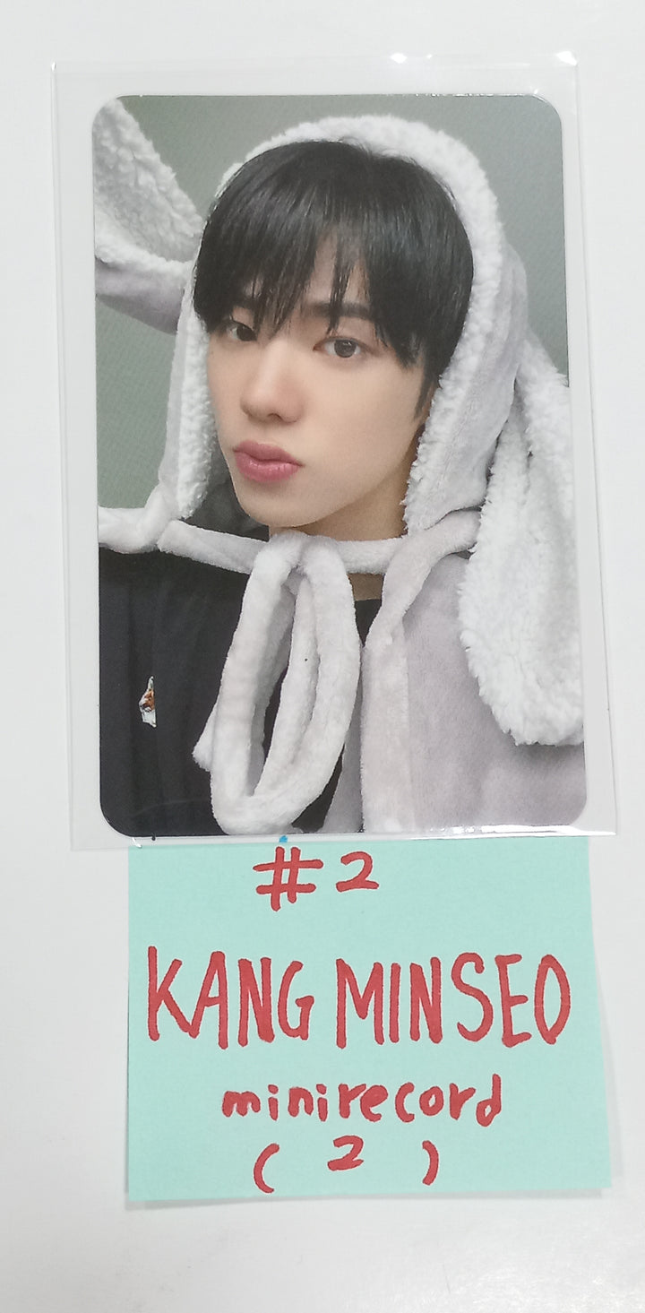 FANTASY BOYS "NEW TOMORROW" - Mini Record Pre-Order Benefit Photocards [Platform Ver.] [23.09.26] - HALLYUSUPERSTORE