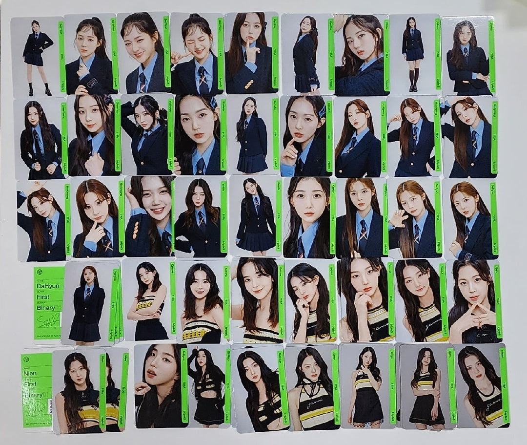 TripleS "Binary01 OBJEKT" First Class - Official Photocard [23.09.27] - HALLYUSUPERSTORE