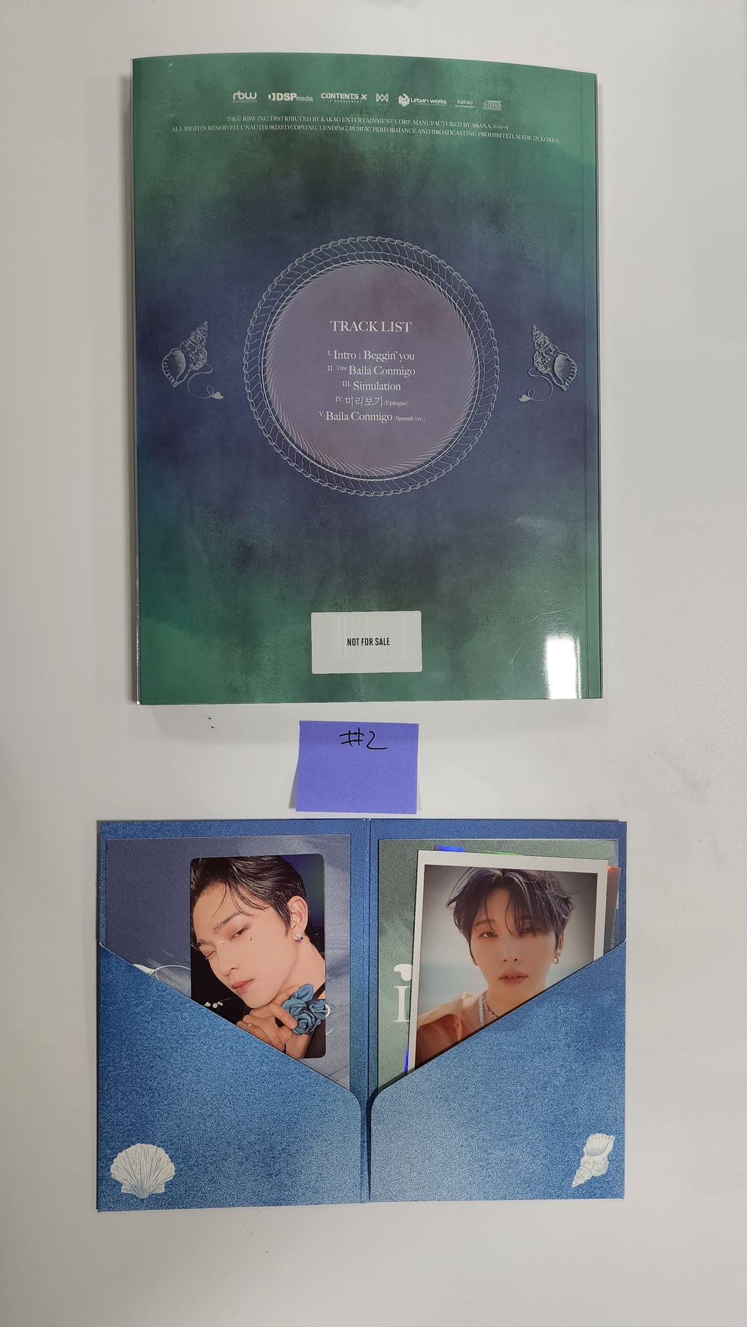 ONEUS "La Dolce Vita" - Hand Autographed(Signed) Promo Album [23.09.27] - HALLYUSUPERSTORE