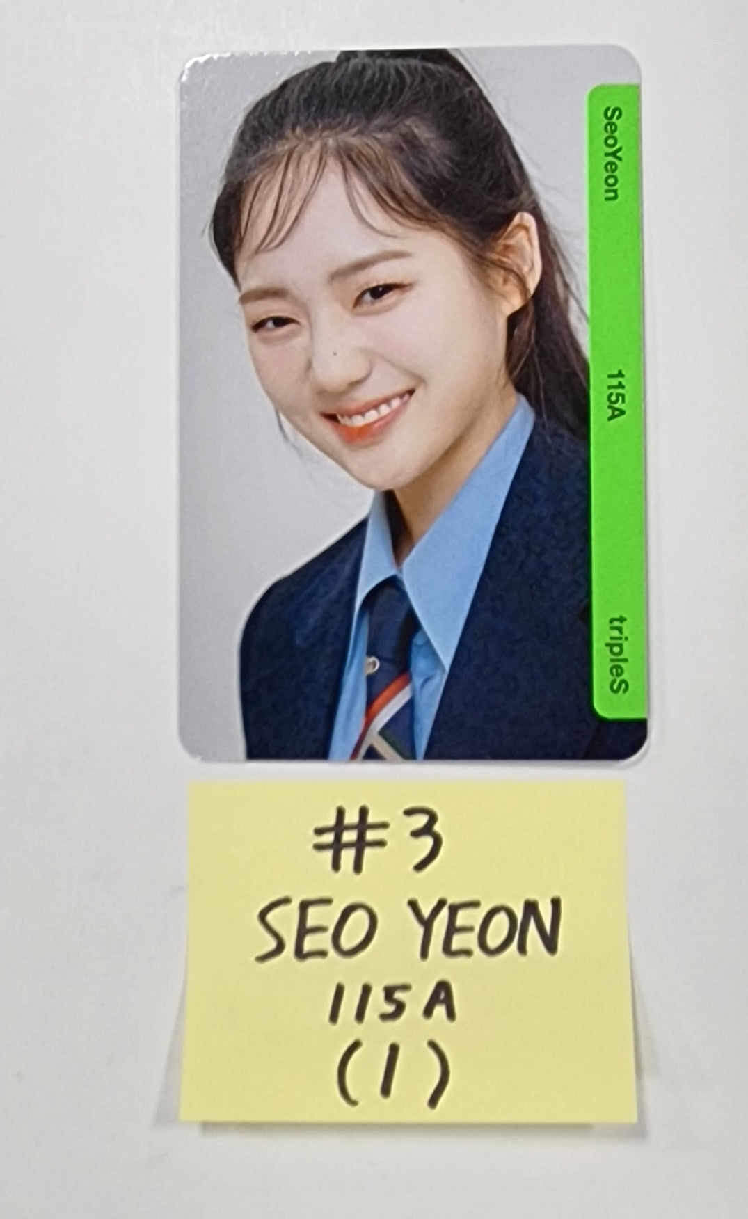 TripleS "Binary01 OBJEKT" First Class - Official Photocard [23.09.27] - HALLYUSUPERSTORE