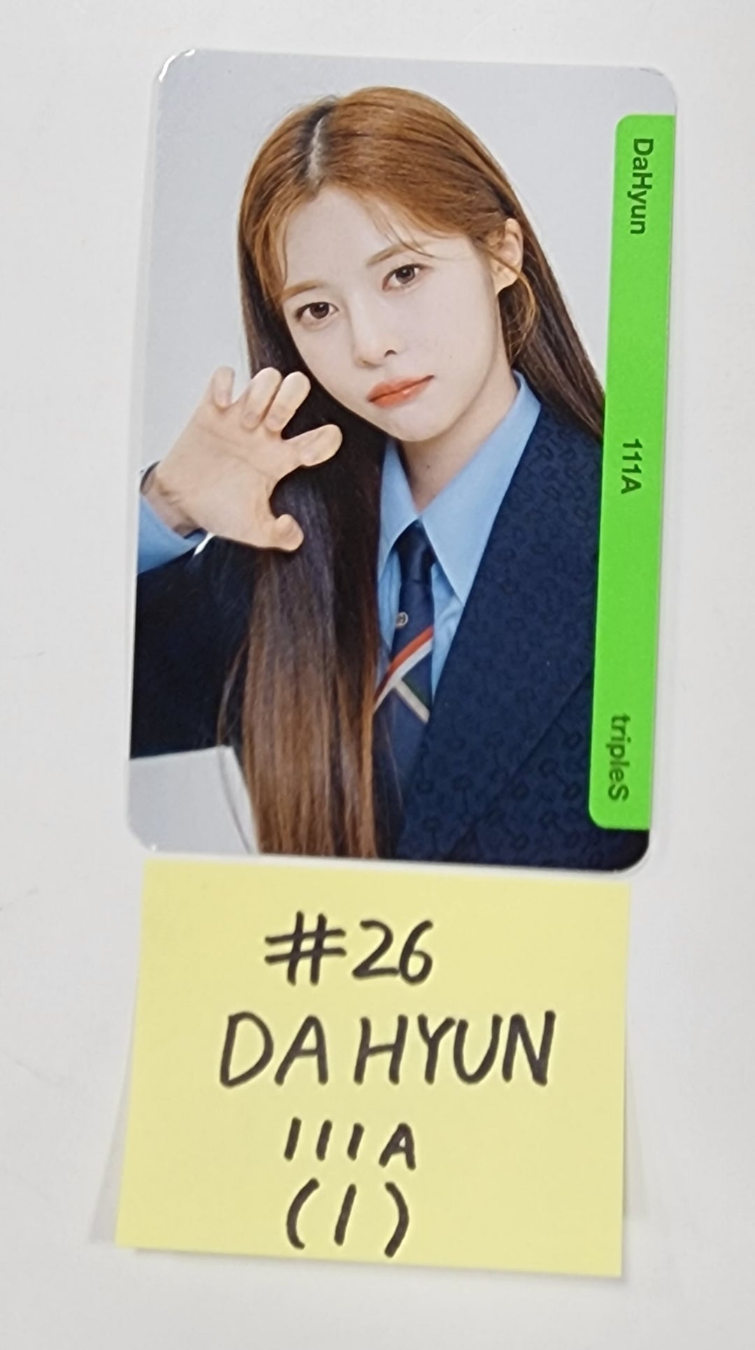 TripleS "Binary01 OBJEKT" First Class - Official Photocard [23.09.27] - HALLYUSUPERSTORE