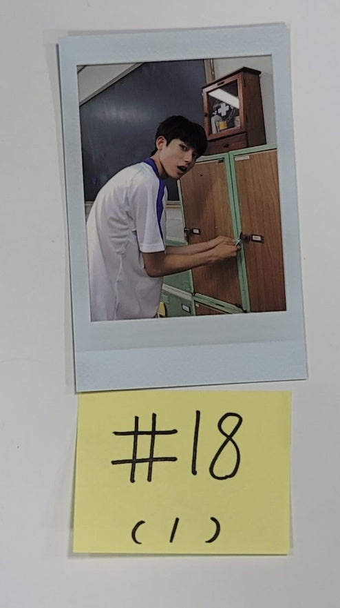 The Wind "Ready" - Official Photocard, Polaroid Type Photocard [23.10.05] - HALLYUSUPERSTORE