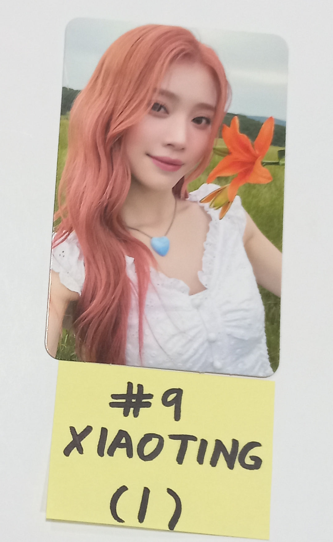 Kep1er "Magic Hour" - Official Photocard [23.10.06] - HALLYUSUPERSTORE