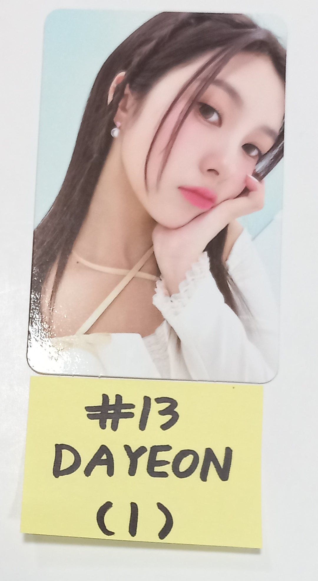 Kep1er "Magic Hour" - Official Photocard [23.10.06] - HALLYUSUPERSTORE
