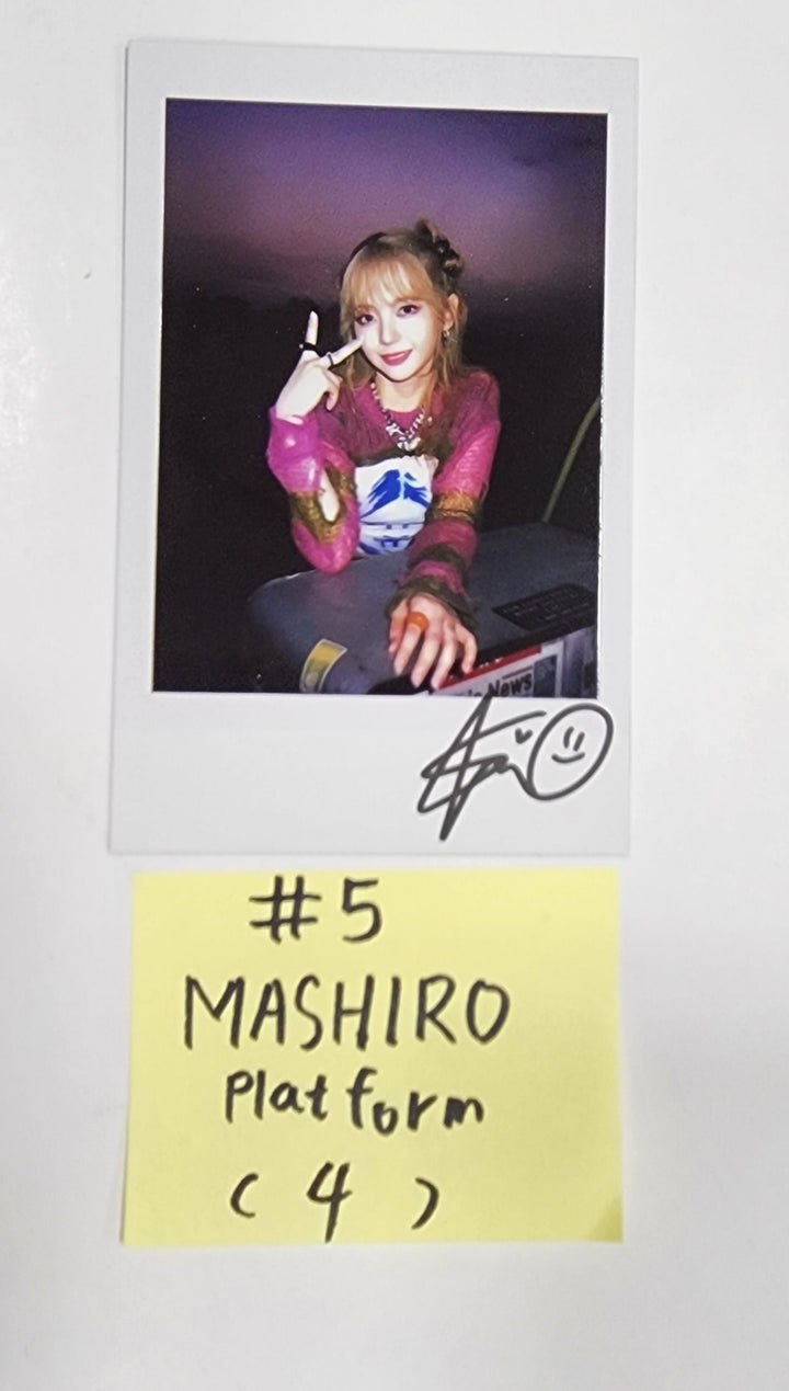 Kep1er "Magic Hour" - Official Photocard [Platform Ver.] (1) [23.10.06] - HALLYUSUPERSTORE