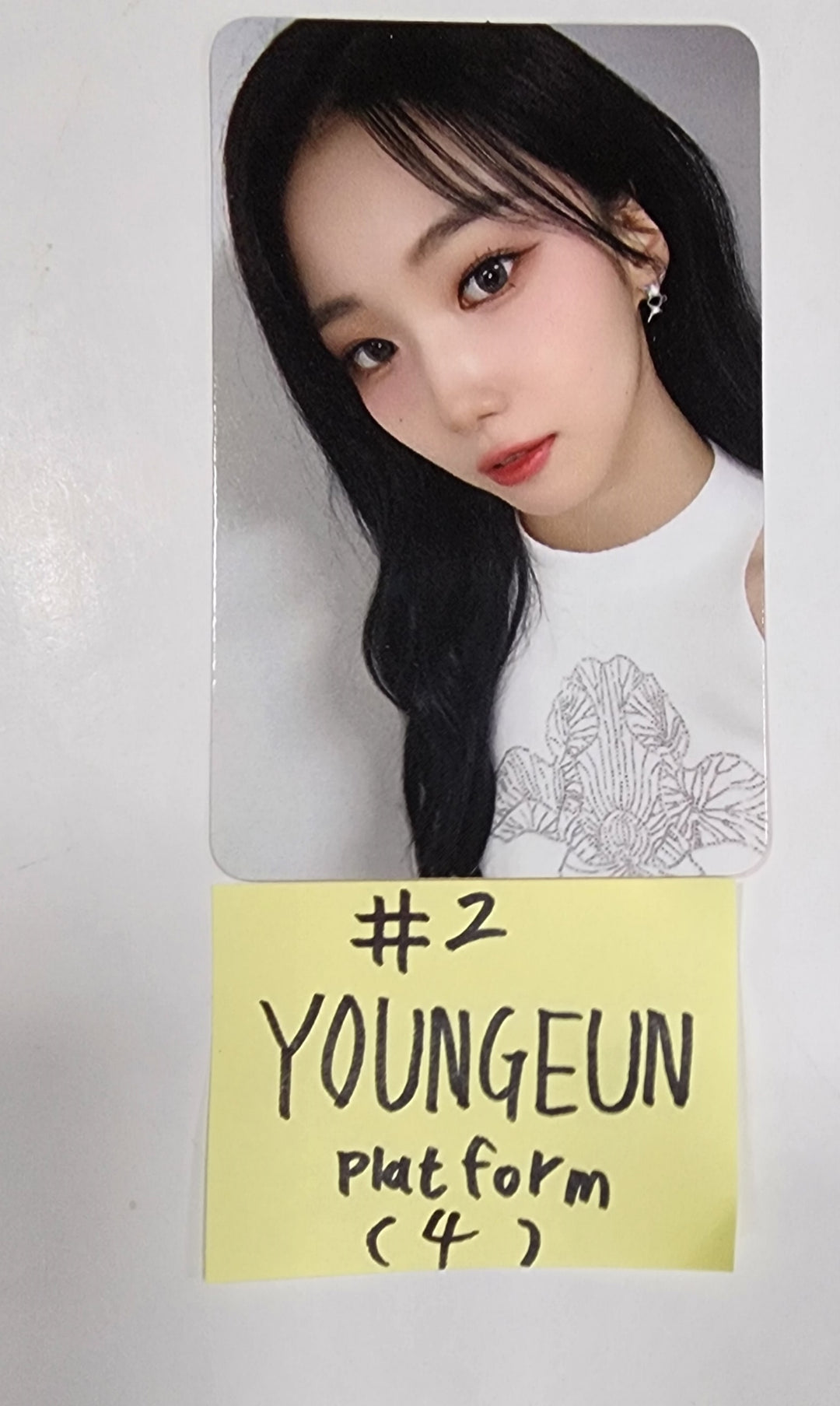 Kep1er "Magic Hour" - Official Photocard [Platform Ver.] (2) [23.10.06] - HALLYUSUPERSTORE
