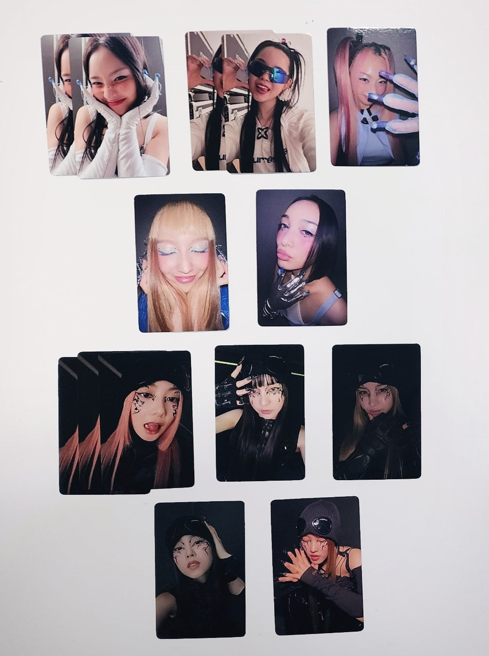 XG "NEW DNA" 1st Mini Album - Official Trading Photocards [X] + [G] [23.10.06] - HALLYUSUPERSTORE