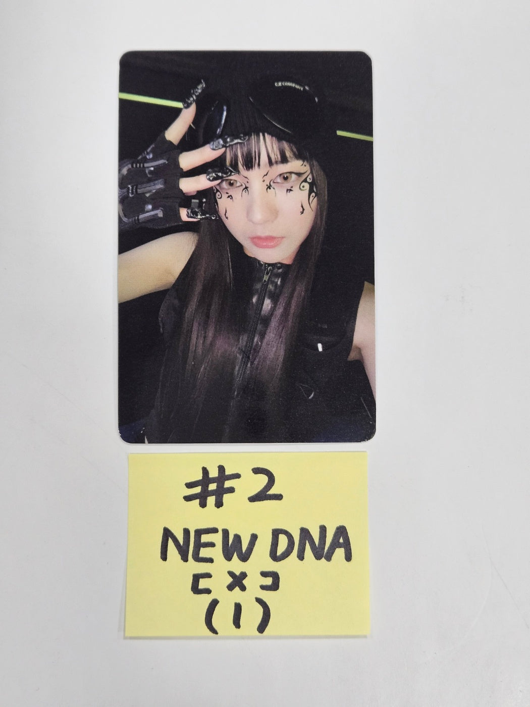 XG "NEW DNA" 1st Mini Album - Official Trading Photocards [X] + [G] [23.10.06] - HALLYUSUPERSTORE