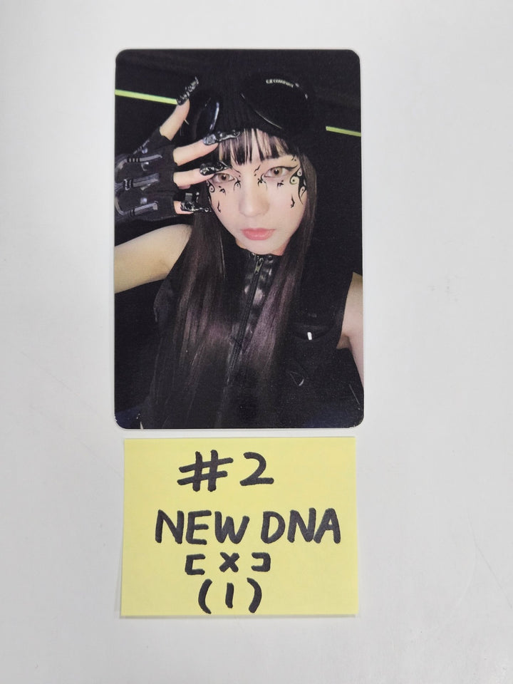 XG "NEW DNA" 1st Mini Album - Official Trading Photocards [X] + [G] [23.10.06] - HALLYUSUPERSTORE