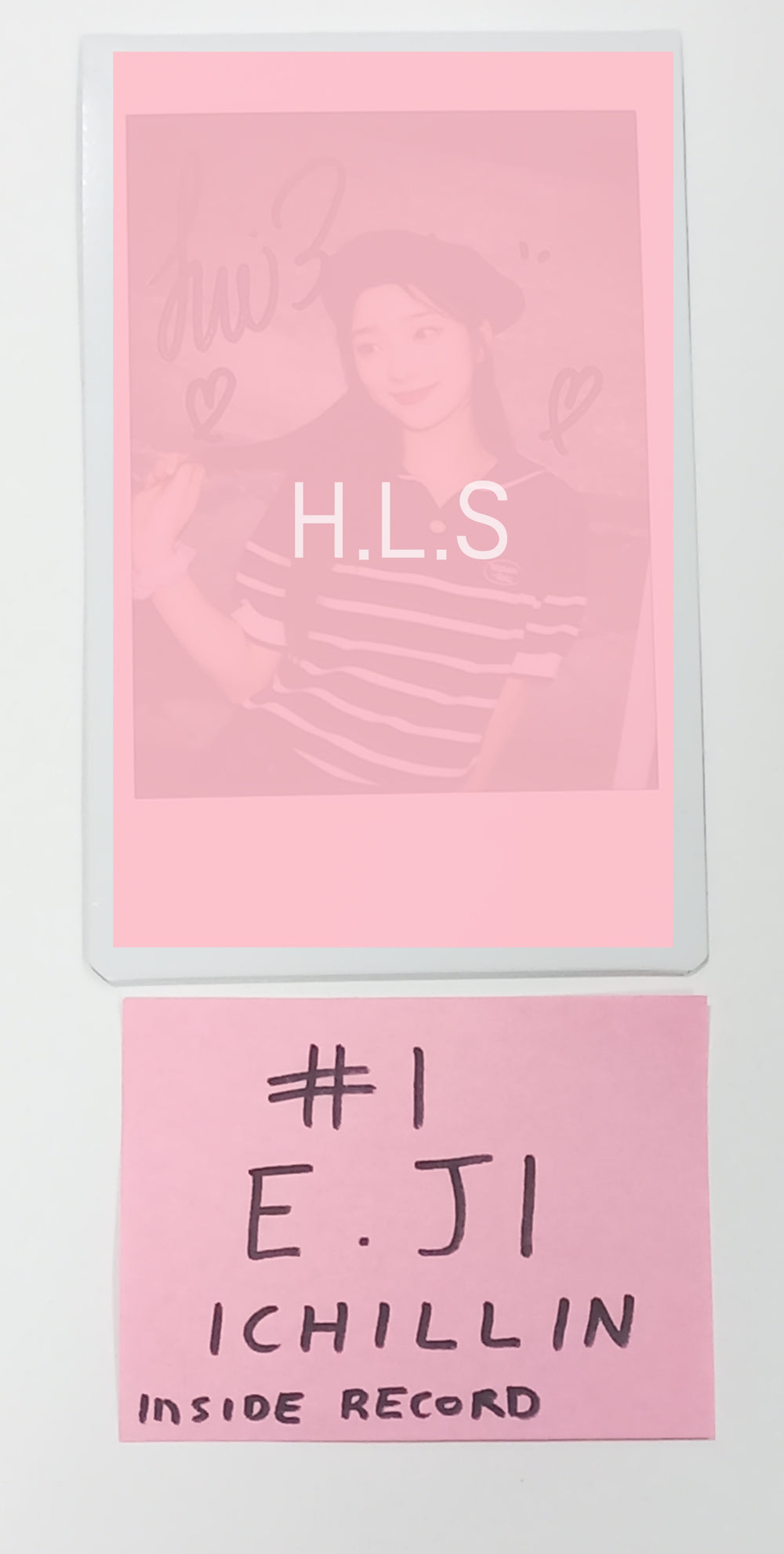 ICHILLIN "I'M ON IT!" - Hand Autographed(Signed) Polaroid [23.10.10] - HALLYUSUPERSTORE