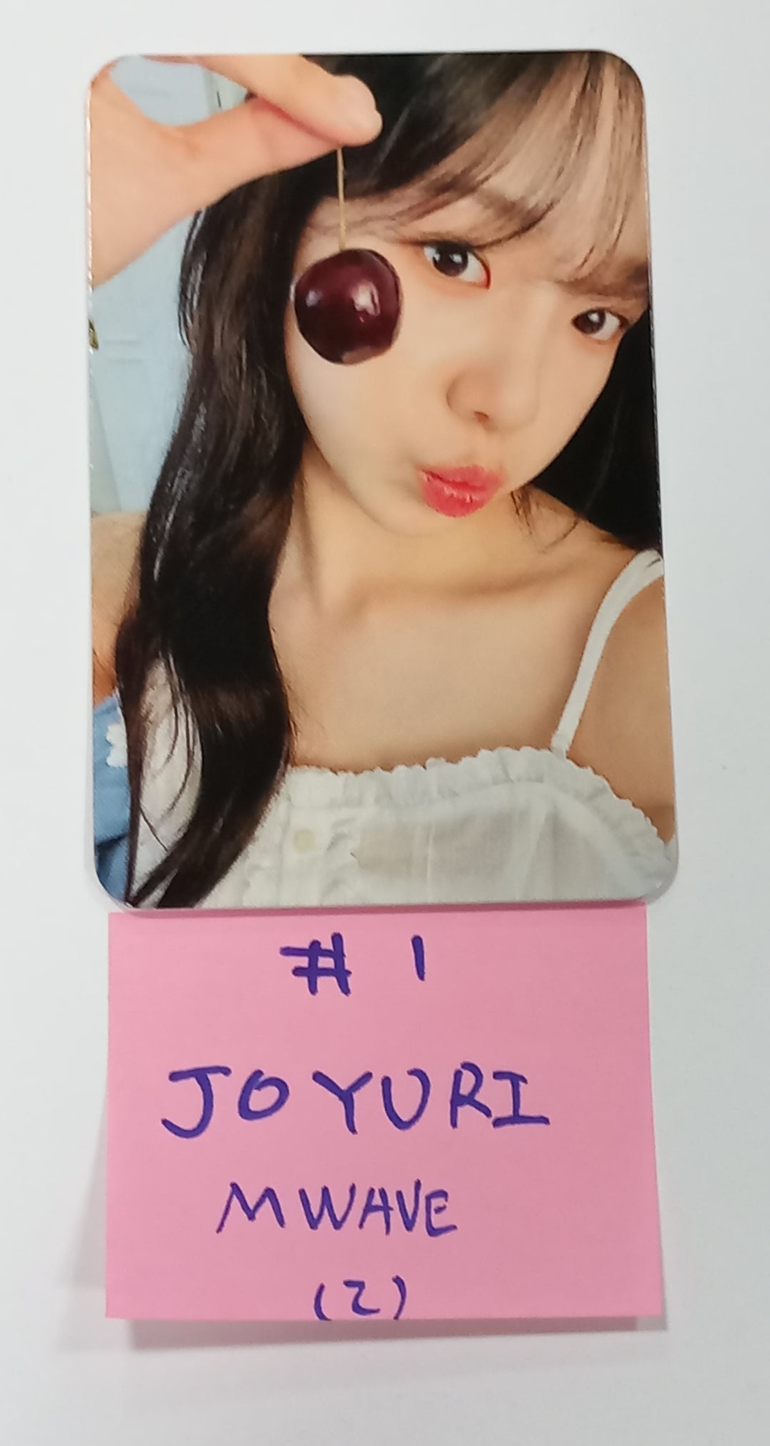 JO YURI "Love All" - Mwave Event Photocard [23.10.10] - HALLYUSUPERSTORE