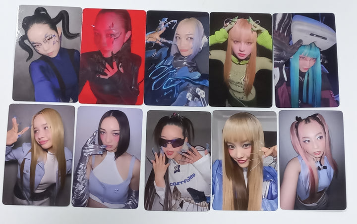 XG "NEW DNA" 1st Mini Album - Weverse Shop Pre-Order Benefit Trading Photocards [X] + [G] [23.10.10] - HALLYUSUPERSTORE