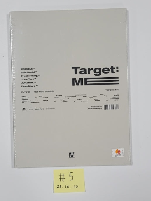 EVNNE "Target: ME" - Hand Autographed(Signed) Album [23.10.10] - HALLYUSUPERSTORE