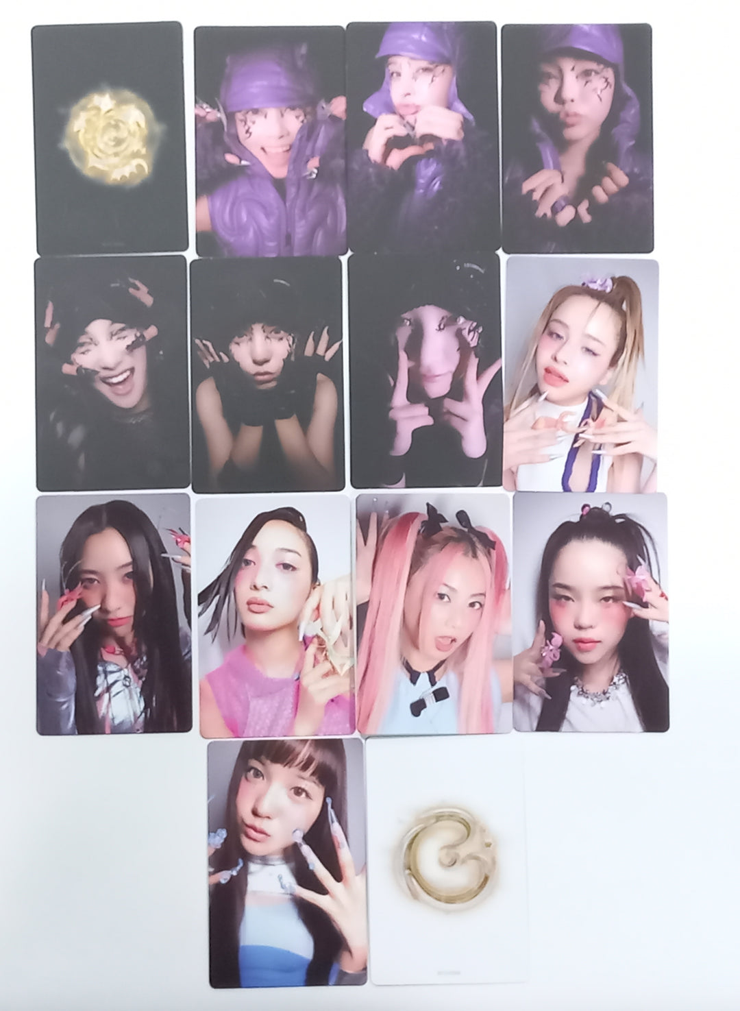 XG "NEW DNA" 1st Mini Album - Official Photocards [X] + [G] [23.10.10] - HALLYUSUPERSTORE