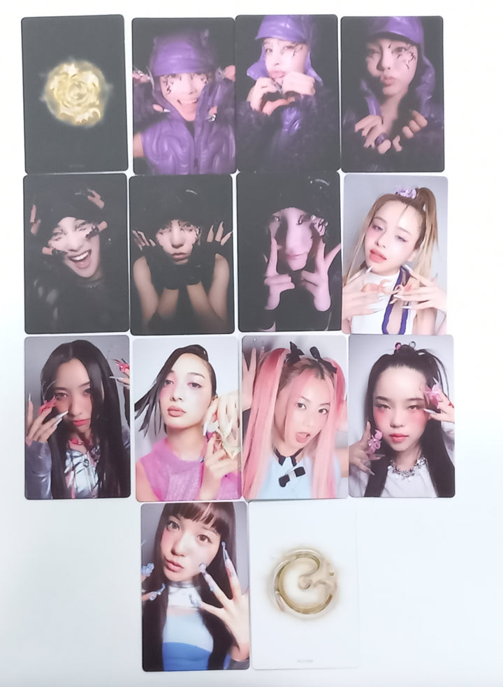 XG "NEW DNA" 1st Mini Album - Official Photocards [X] + [G] [23.10.10] - HALLYUSUPERSTORE