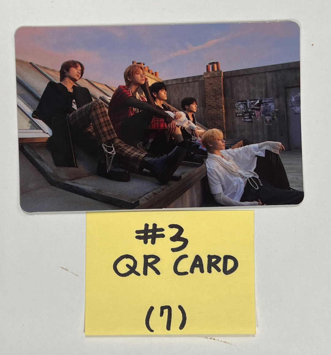 TXT "FREEFALL" - Official Photocard [Weverse Album Ver.] [23.10.16] - HALLYUSUPERSTORE