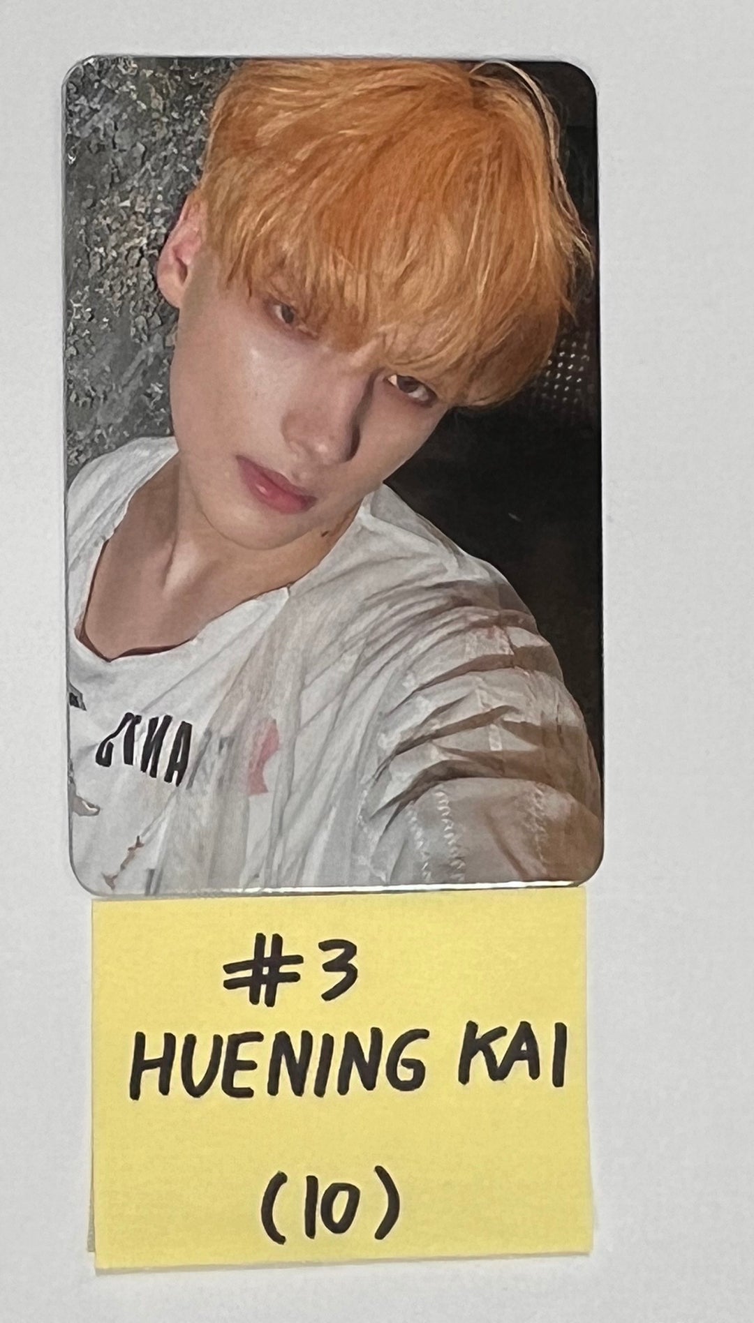 TXT "FREEFALL" - Official Photocard [23.10.16] - HALLYUSUPERSTORE