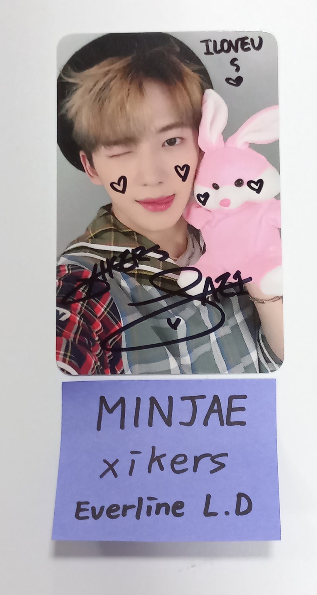 MINJAE (Of Xikers) "HOUSE OF TRICKY : How to Play" - Hand Autographed(Signed) Everline Lucky Draw Event Photocard [23.10.18] - HALLYUSUPERSTORE